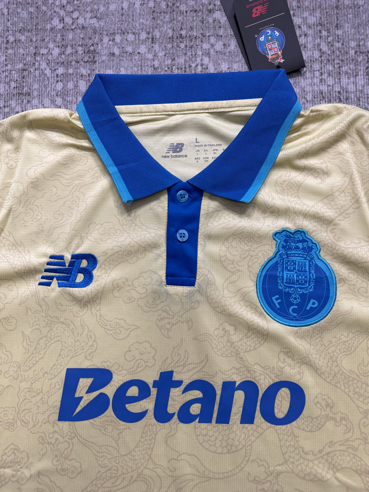 Maillot FC Porto 2026/27 jaune et bleu — Version supporter — photo 3