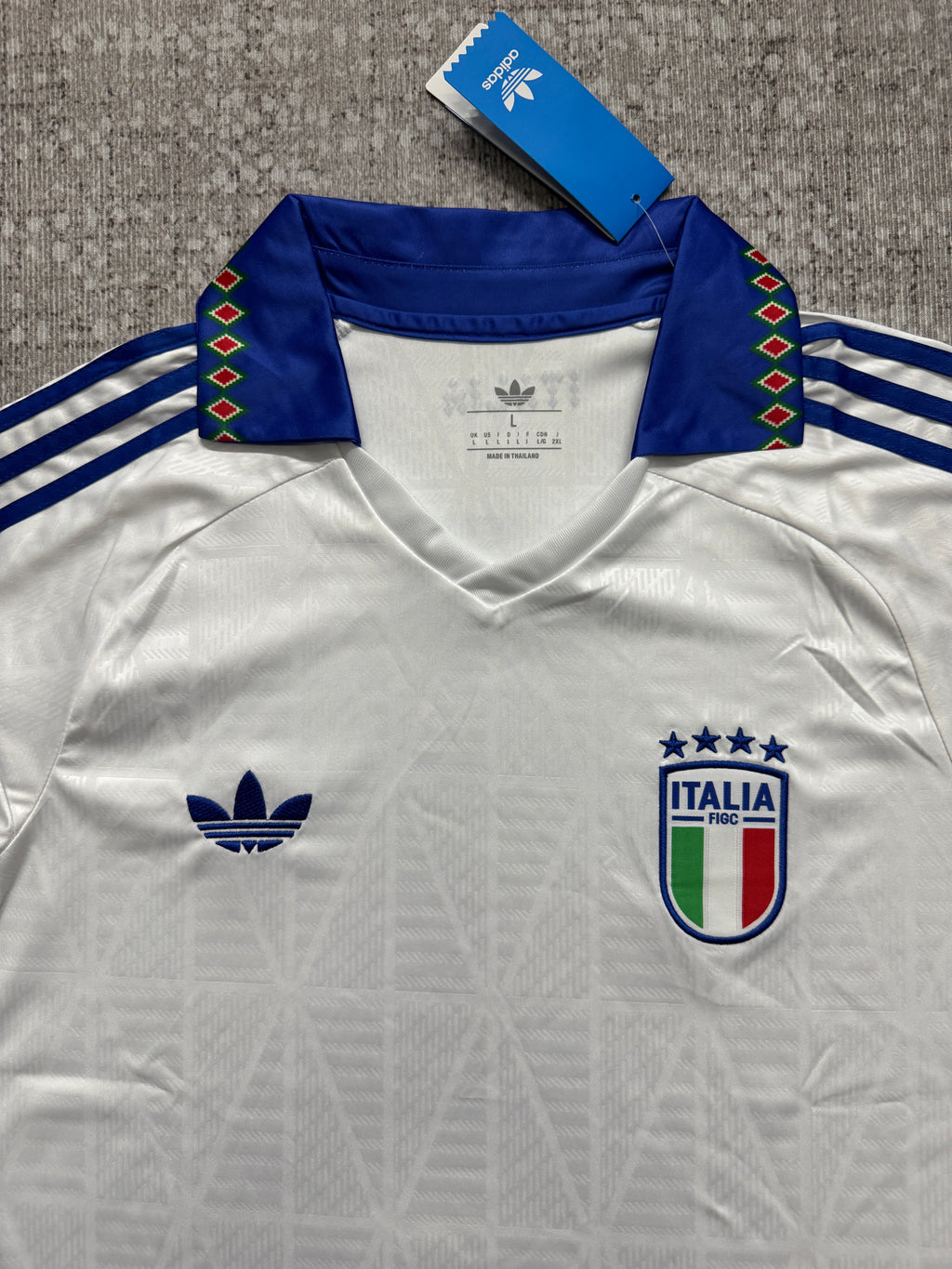 Maillot Italie 2027 blanc et col bleu — Version supporter — photo 3