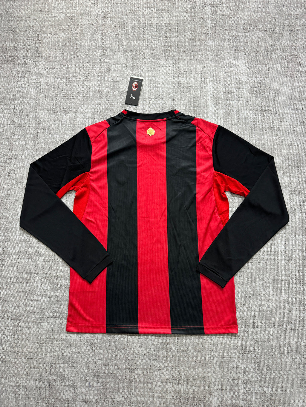 AC Milan 2026/27 Home Long-Sleeve Shirt — Fan Version — photo 3