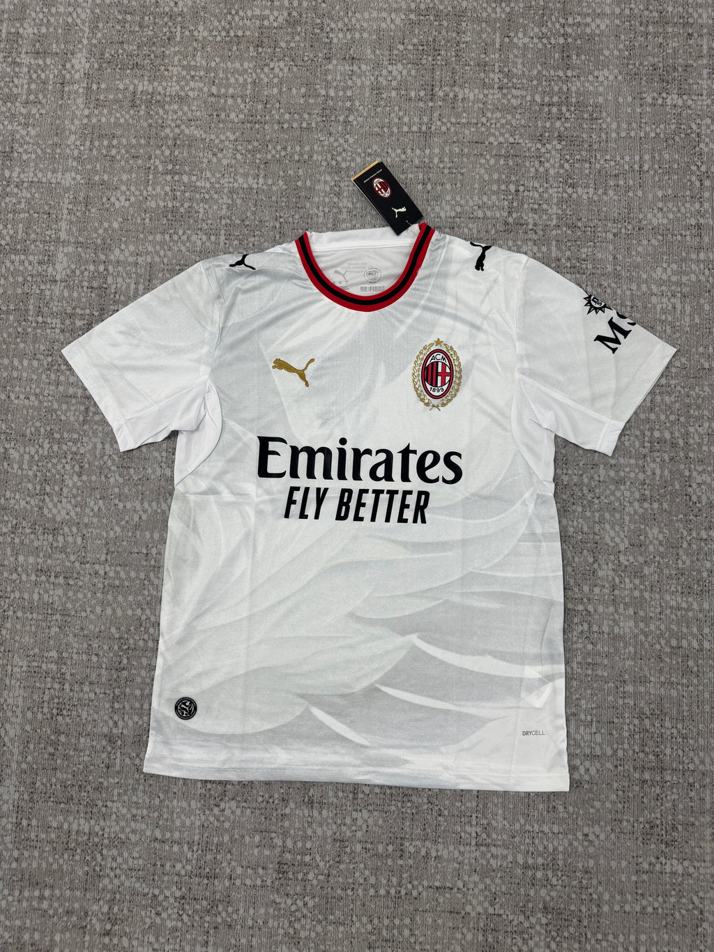 AC Milan 2026/27 White and Gold Away Shirt — Fan Version — photo 2
