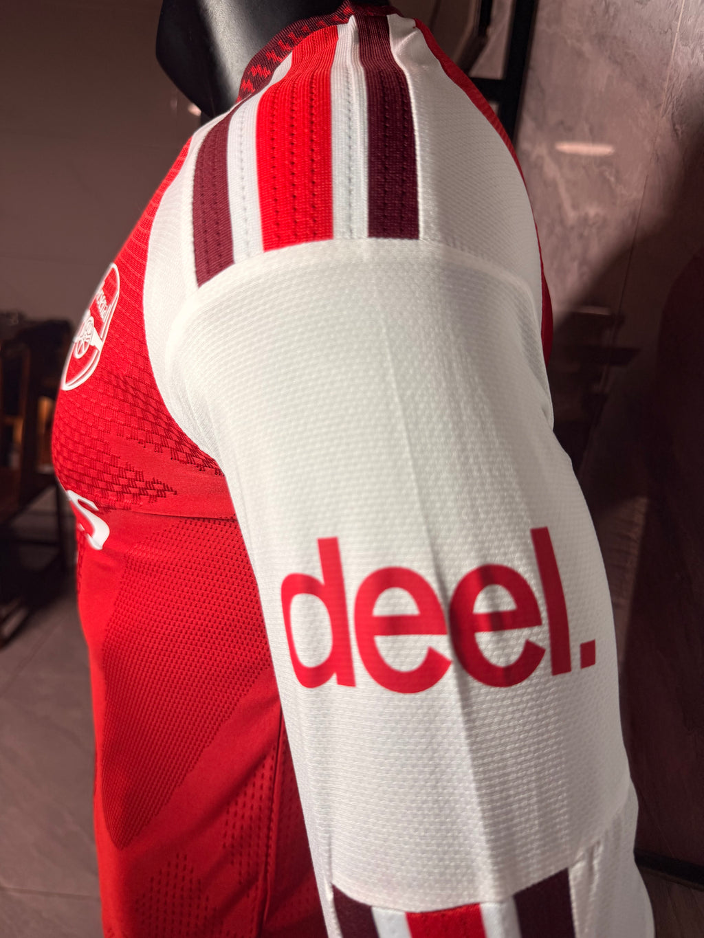Arsenal 2026/27 Red Home Long-Sleeve Shirt — Player Version — photo 9