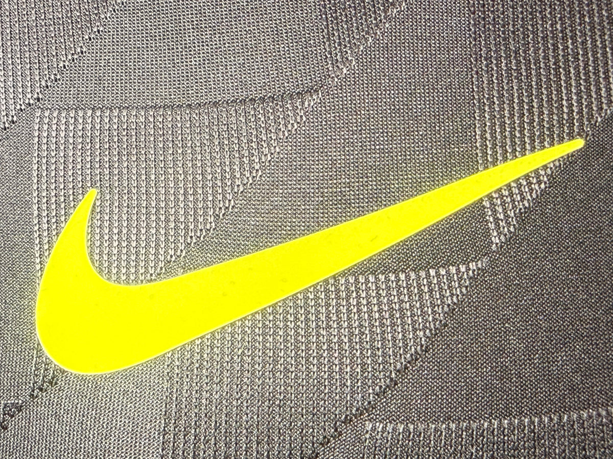 Atletico Madrid 2026/27 Black and Neon Yellow Away Shirt — Player Version — photo 3