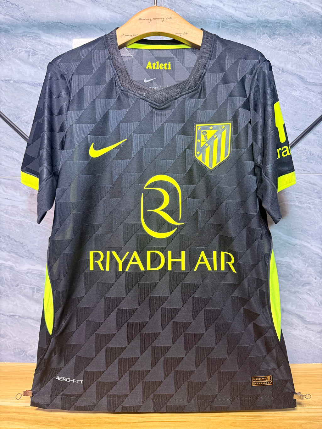 Atletico Madrid 2026/27 Black and Neon Yellow Away Shirt — Player Version — photo 10