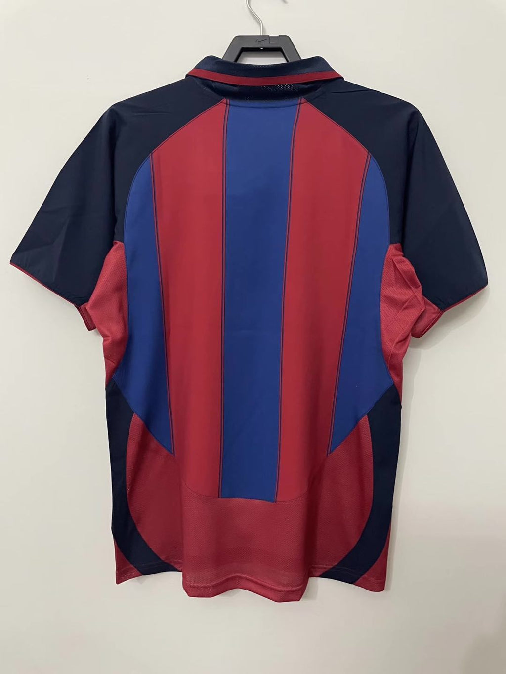 Barcelona 2003/04 Home Shirt — Retro Version — photo 2