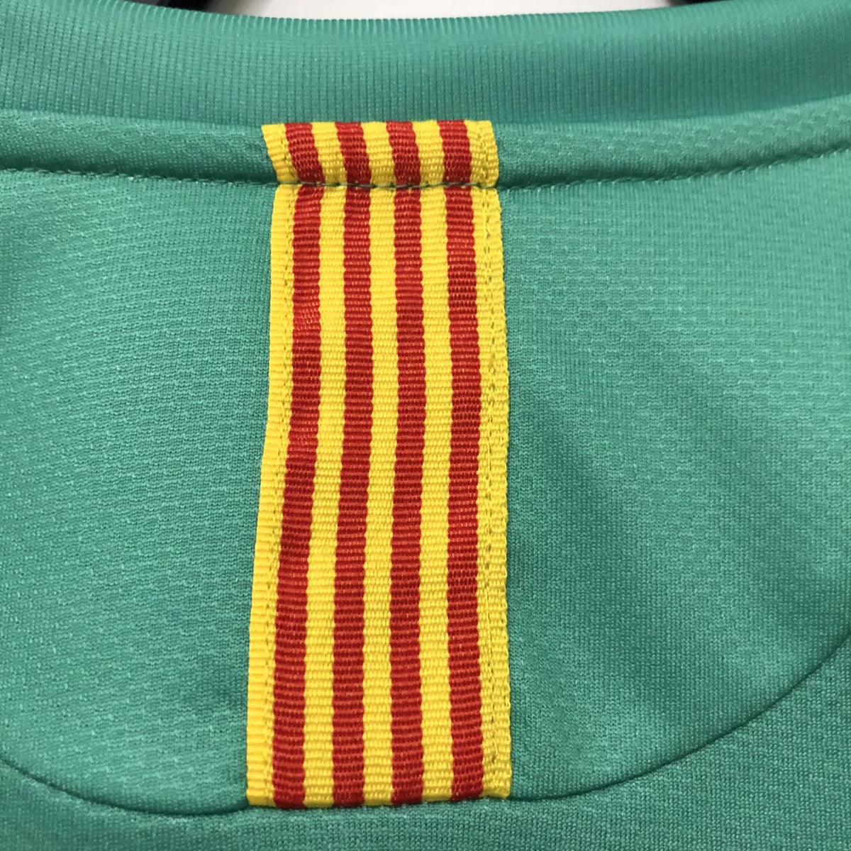 Barcelona 2010/11 Away Shirt — Retro Version — photo 2