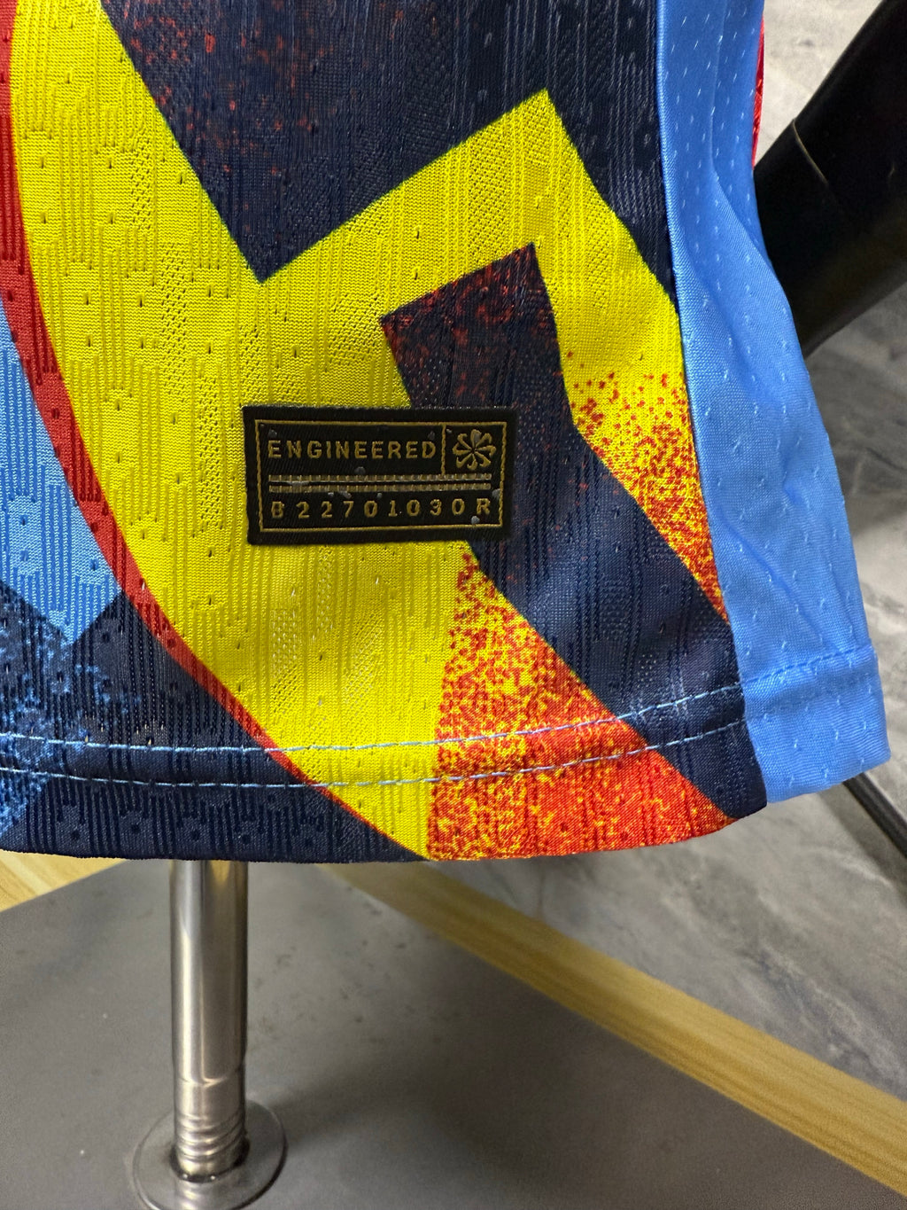 Barcelona 2026/27 Multicolour Graphic Special-Edition Shirt — Player Version — photo 9