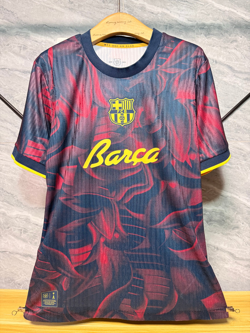Barcelona 2026/27 Navy Red Floral Special-Edition Shirt — Player Version — photo 10