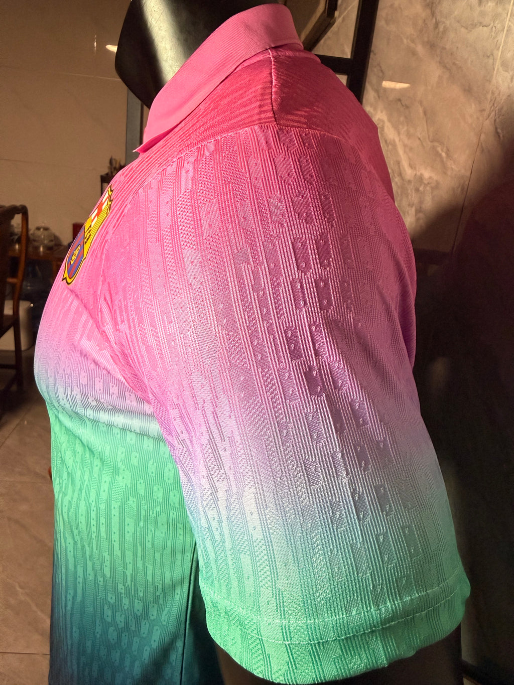 Barcelona 2026/27 Pink Teal Navy Gradient Polo Shirt — Player Version — photo 8