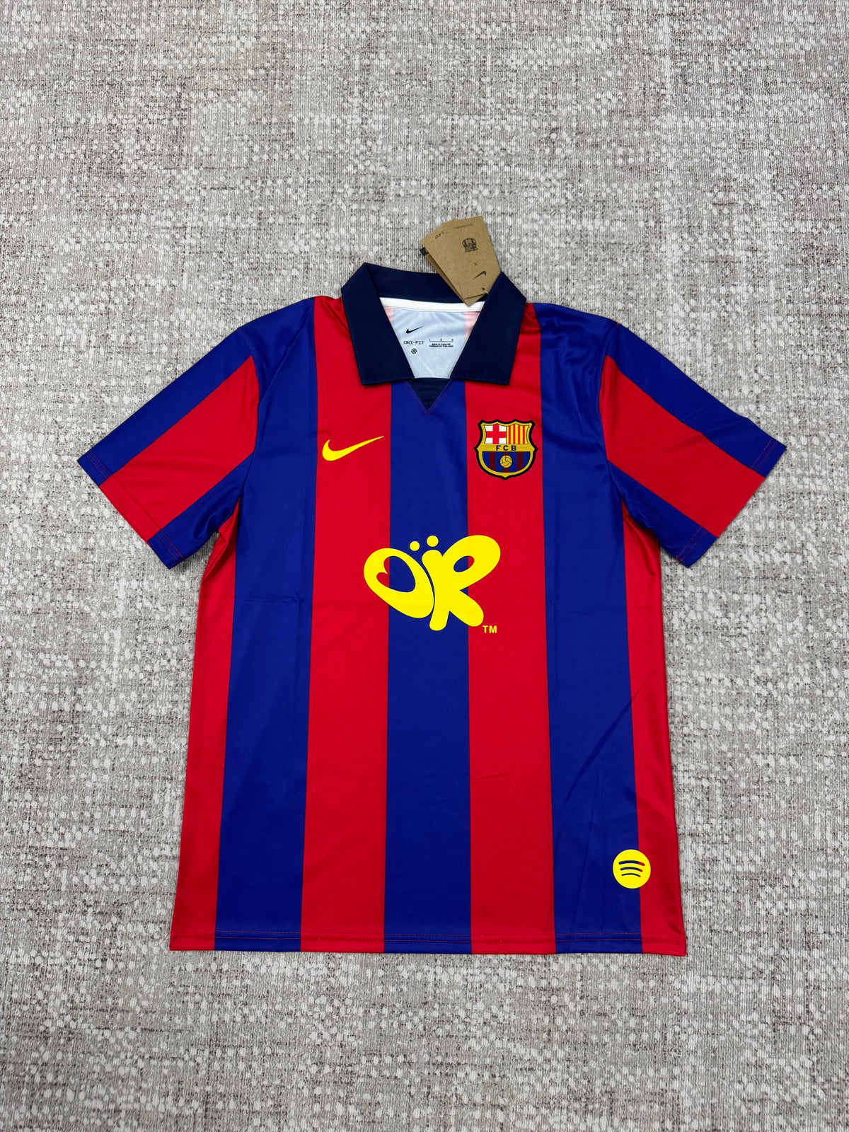 Barcelona 2026/27 Red and Blue OR Collaboration Shirt — Fan Version — photo 2