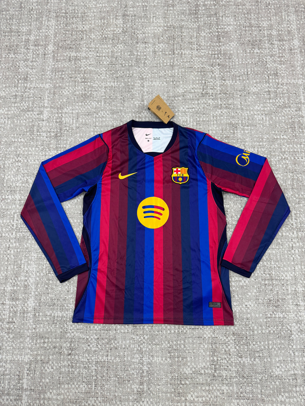 Barcelona 2026/27 Home Long-Sleeve Shirt — Fan Version — photo 1
