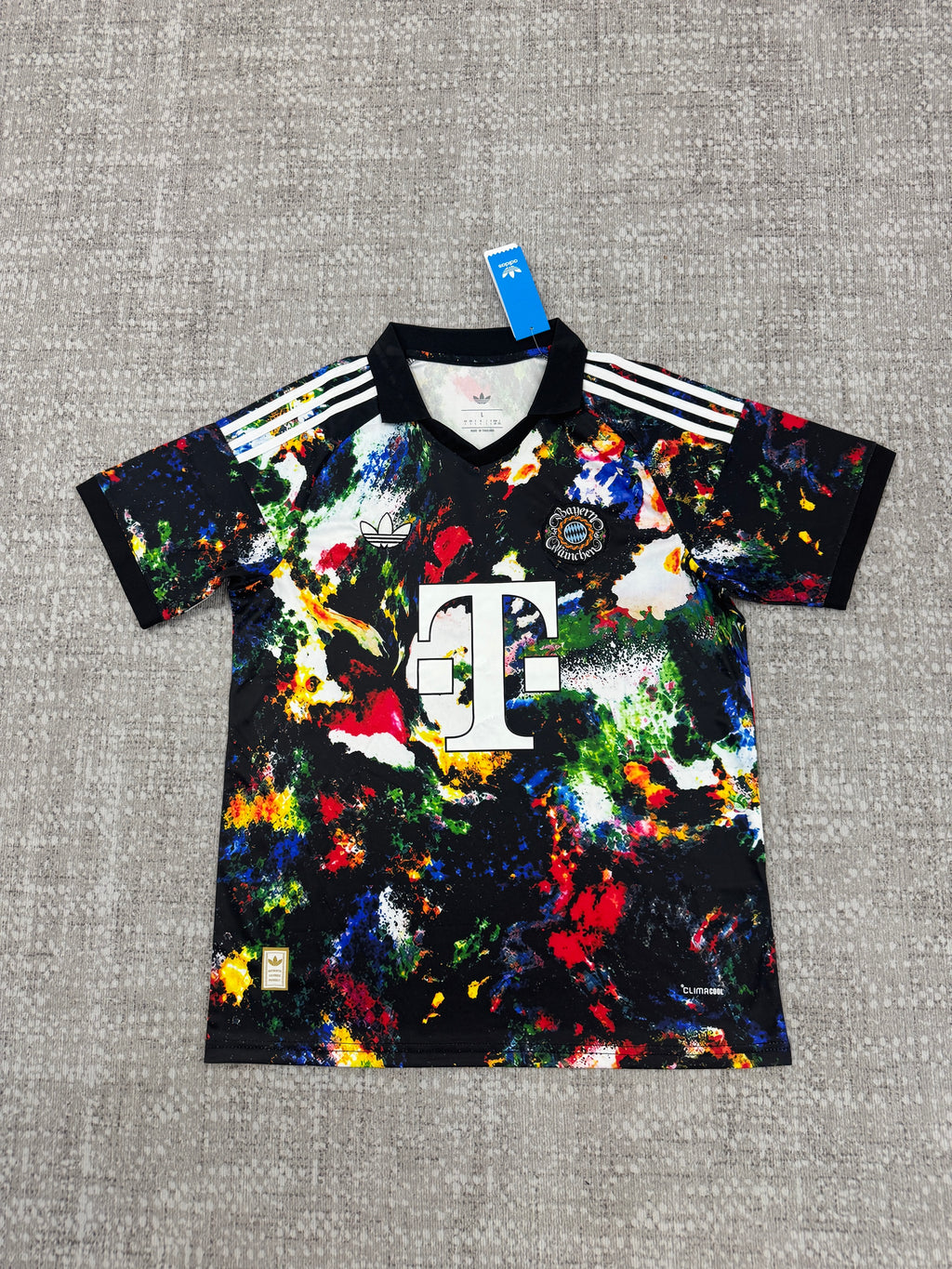 Bayern Munich 2026/27 Multicolour Beer Special-Edition Shirt — Fan Version — photo 2