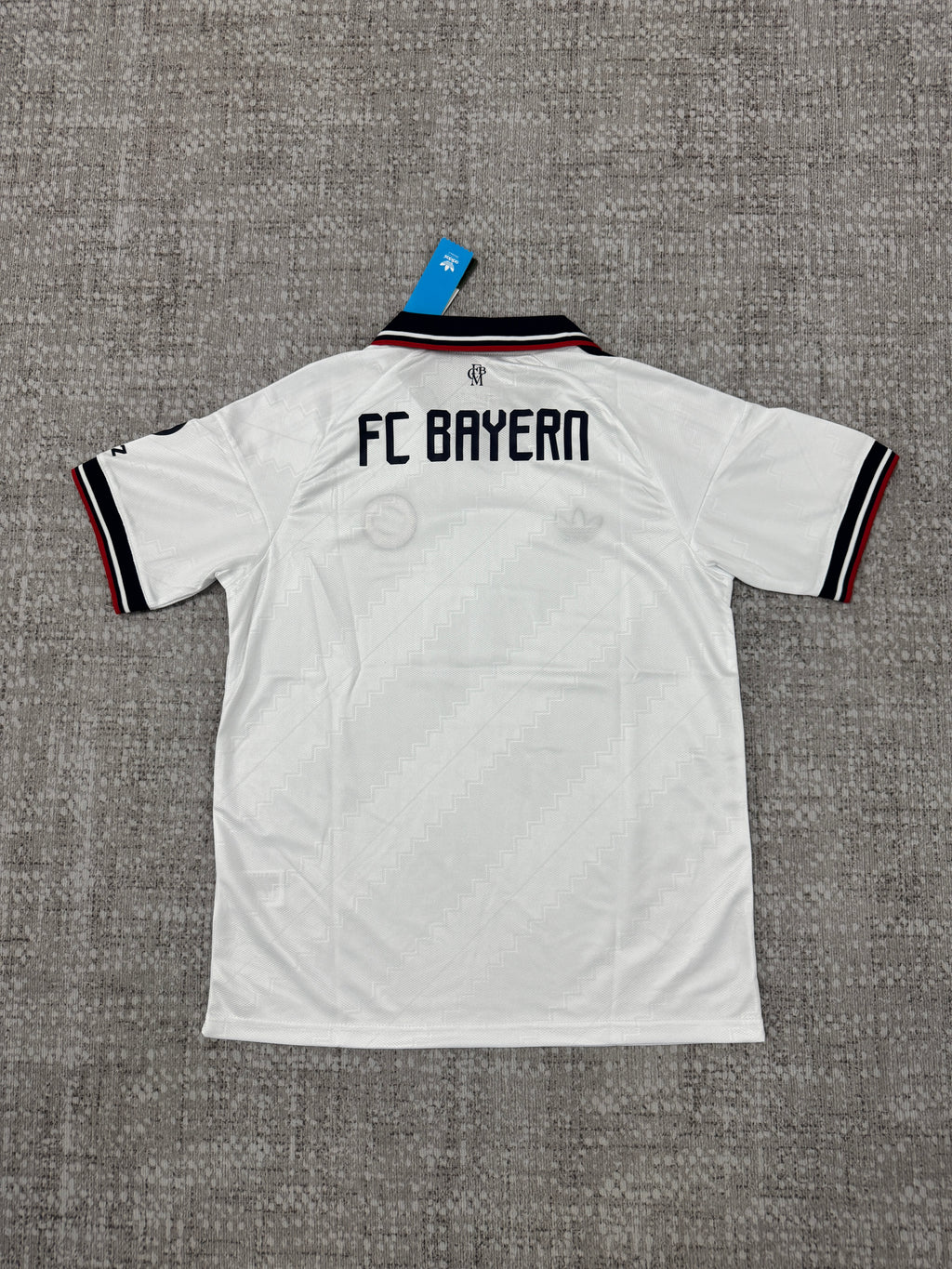Bayern Munich Away Shirt — Fan Version — photo 2