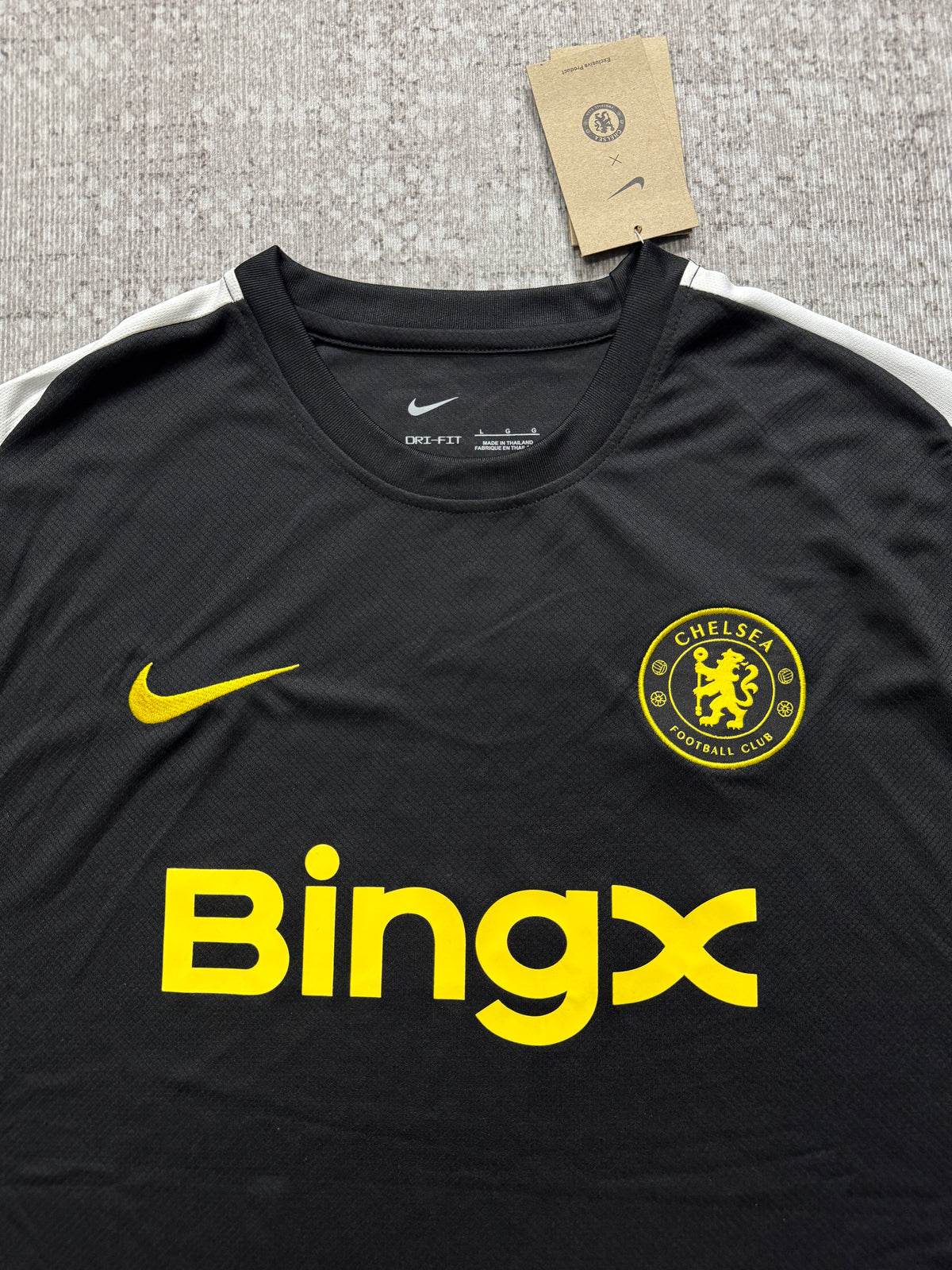 Chelsea 2026/27 Black Pre-Match Shirt — photo 3