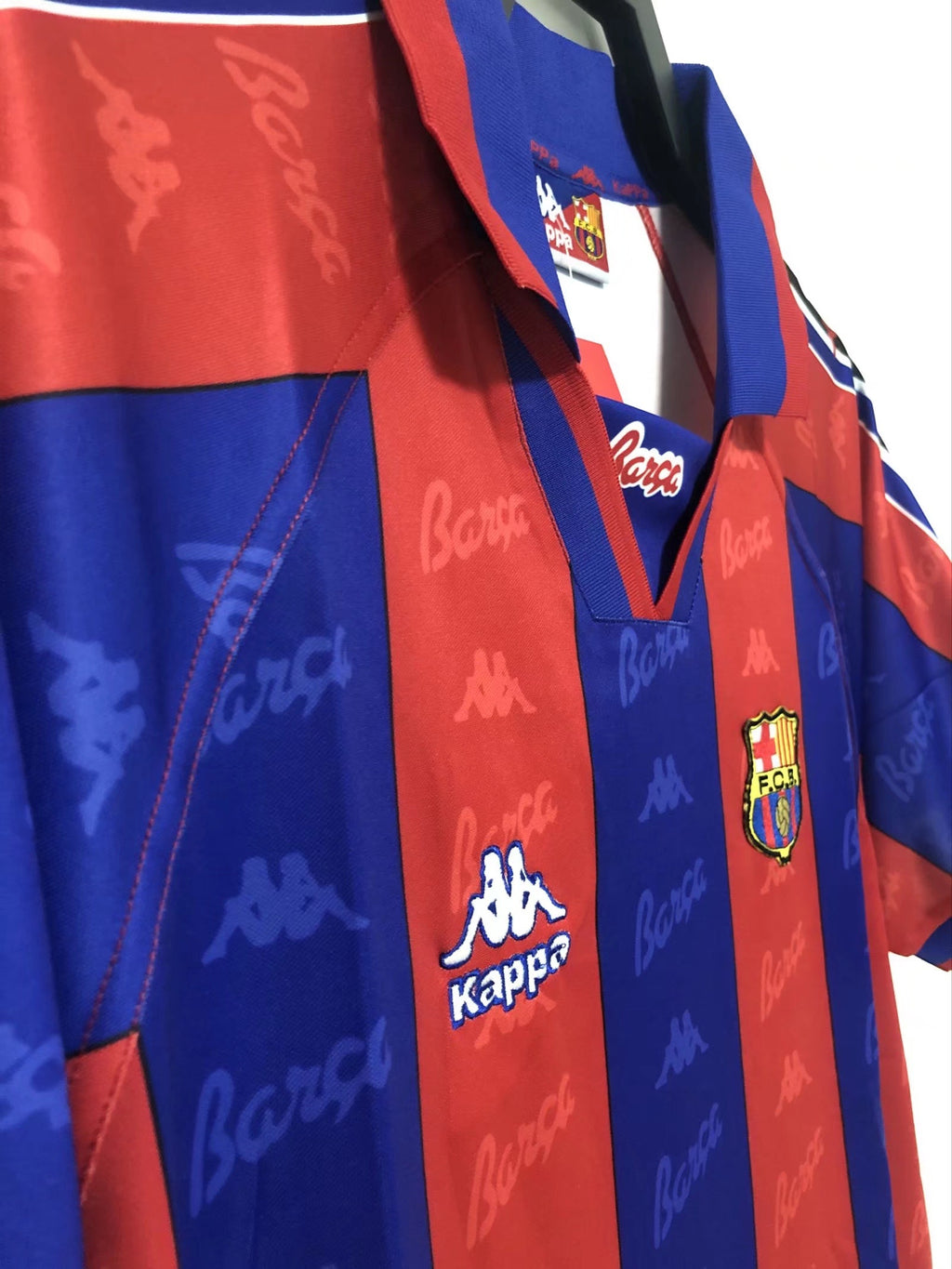 FC Barcelona 1996/97 Home Shirt — Retro Version — photo 2