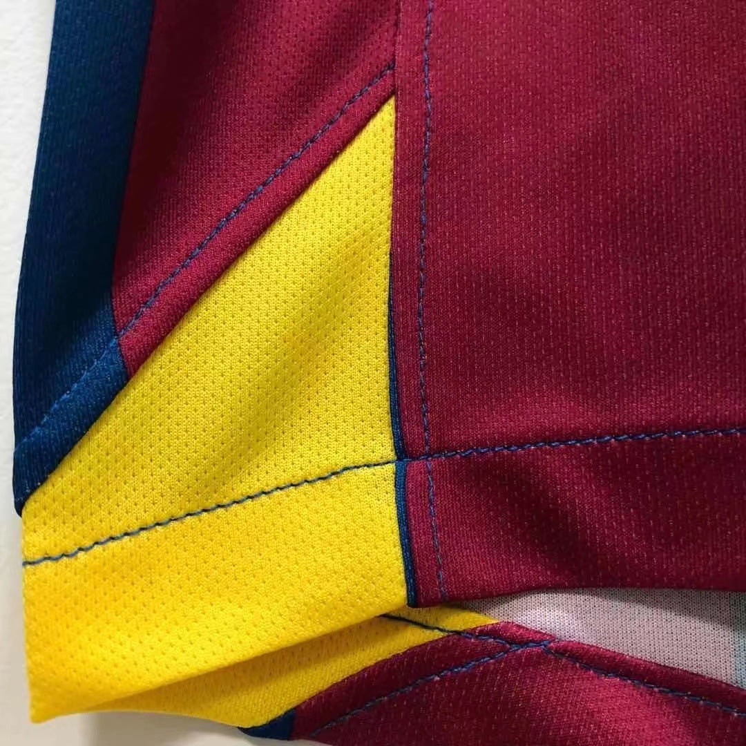 FC Barcelona 2005/06 Home Champions League Shirt — Retro Version — photo 3