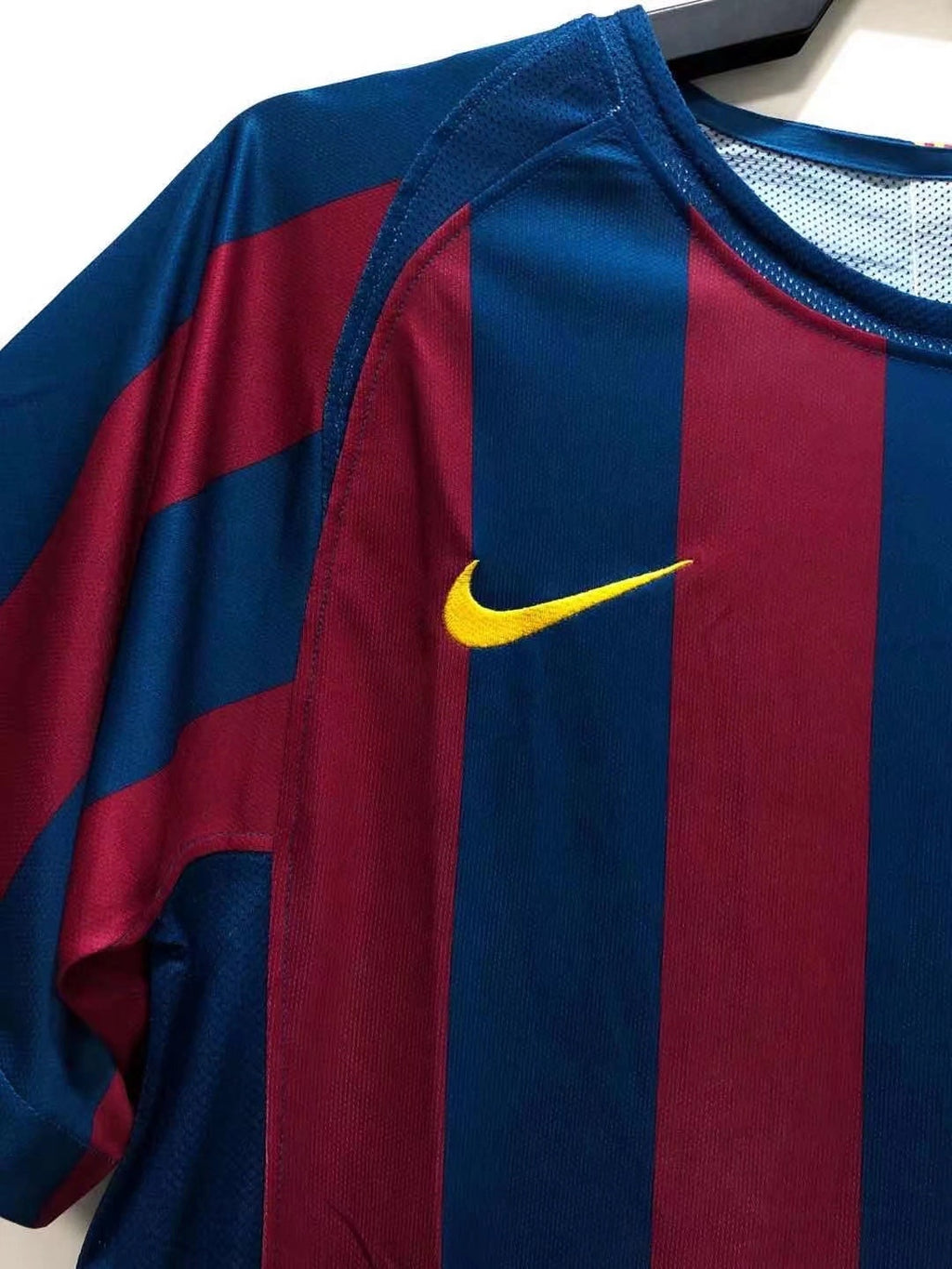 FC Barcelona 2005/06 Home Champions League Shirt — Retro Version — photo 7