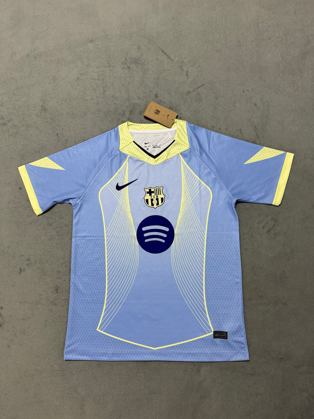 FC Barcelona 2025/26 Light Blue Pre-Match Training Shirt — photo 2