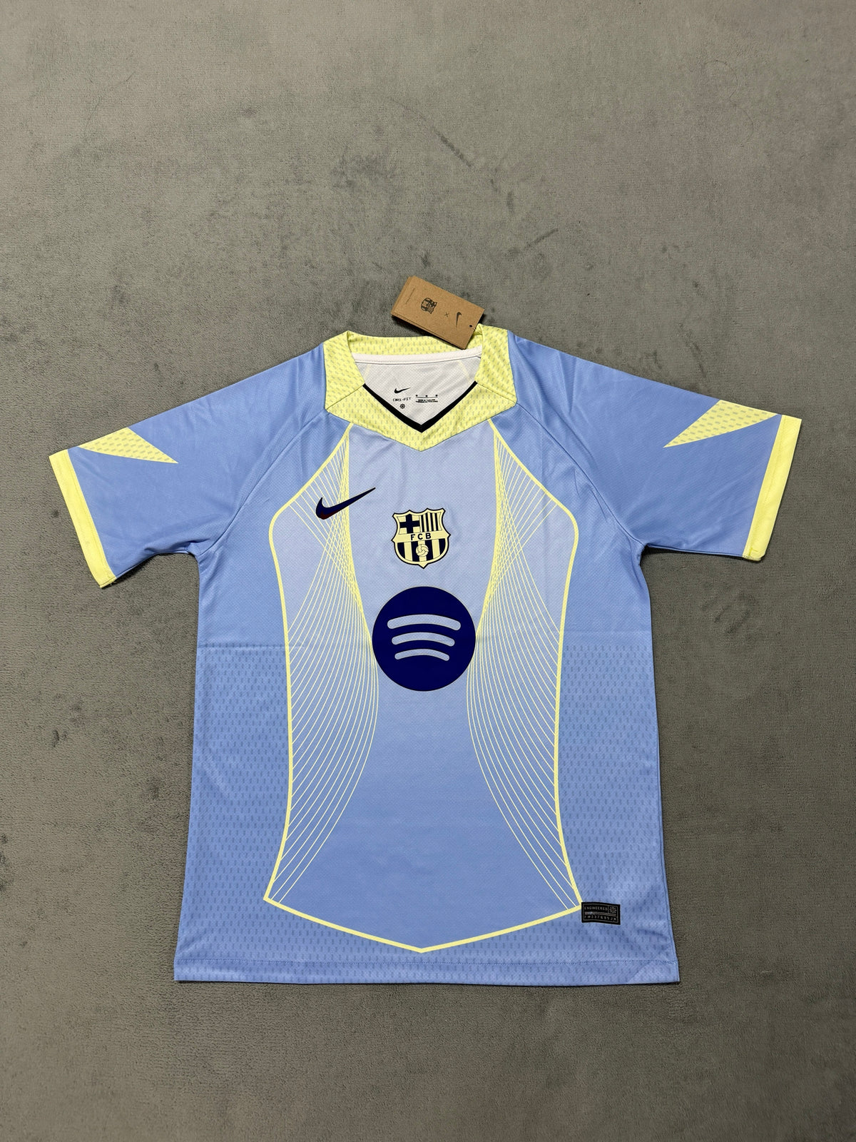 FC Barcelona 2025/26 Light Blue Pre-Match Training Shirt — photo 2