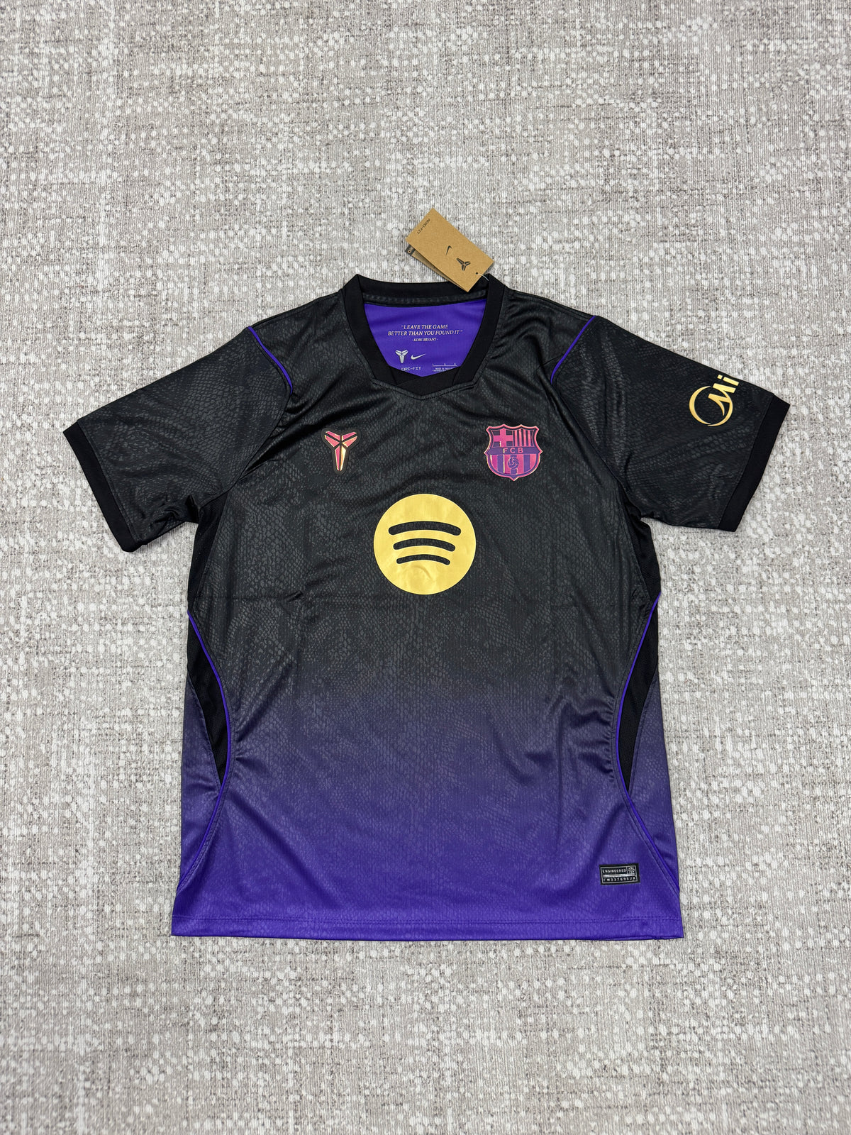 FC Barcelona 2026/27 Black and Purple Away Shirt — Fan Version — photo 2