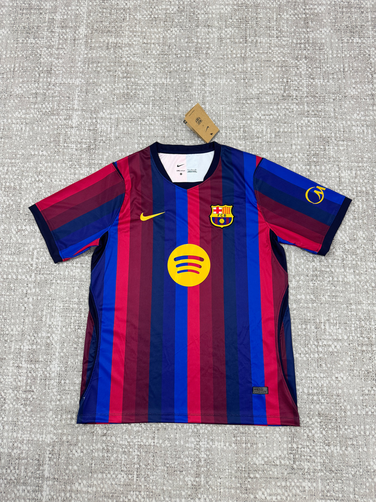 FC Barcelona 2026/27 Blue and Red Home Shirt — Fan Version — photo 2