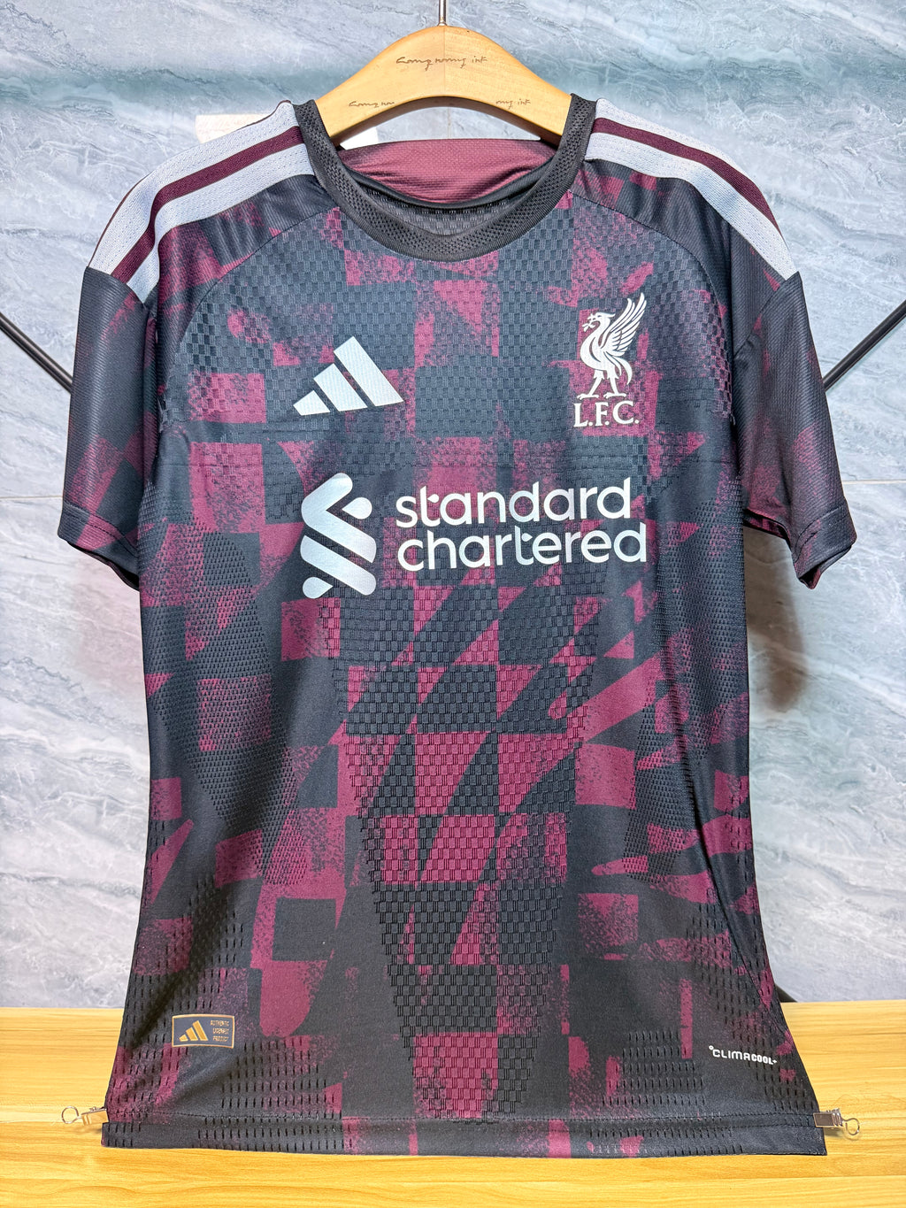 Liverpool 2026/27 Black and Magenta Third Shirt — Player Version — photo 10