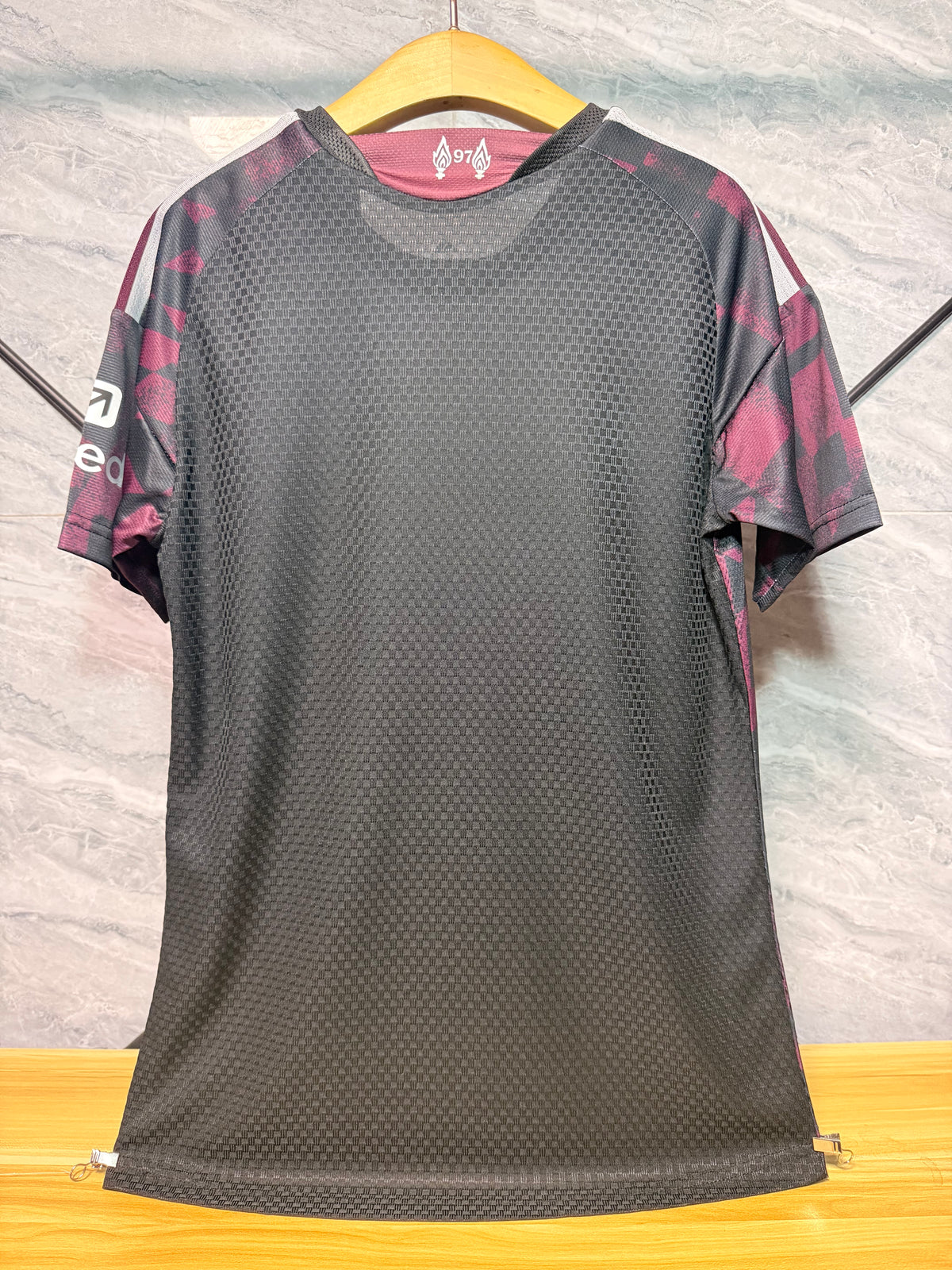 Liverpool 2026/27 Black and Magenta Third Shirt — Player Version — photo 11