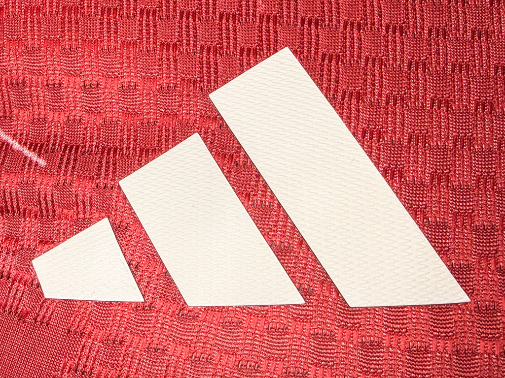Liverpool 2026/27 Red Home Long-Sleeve Shirt — Player Version — photo 4