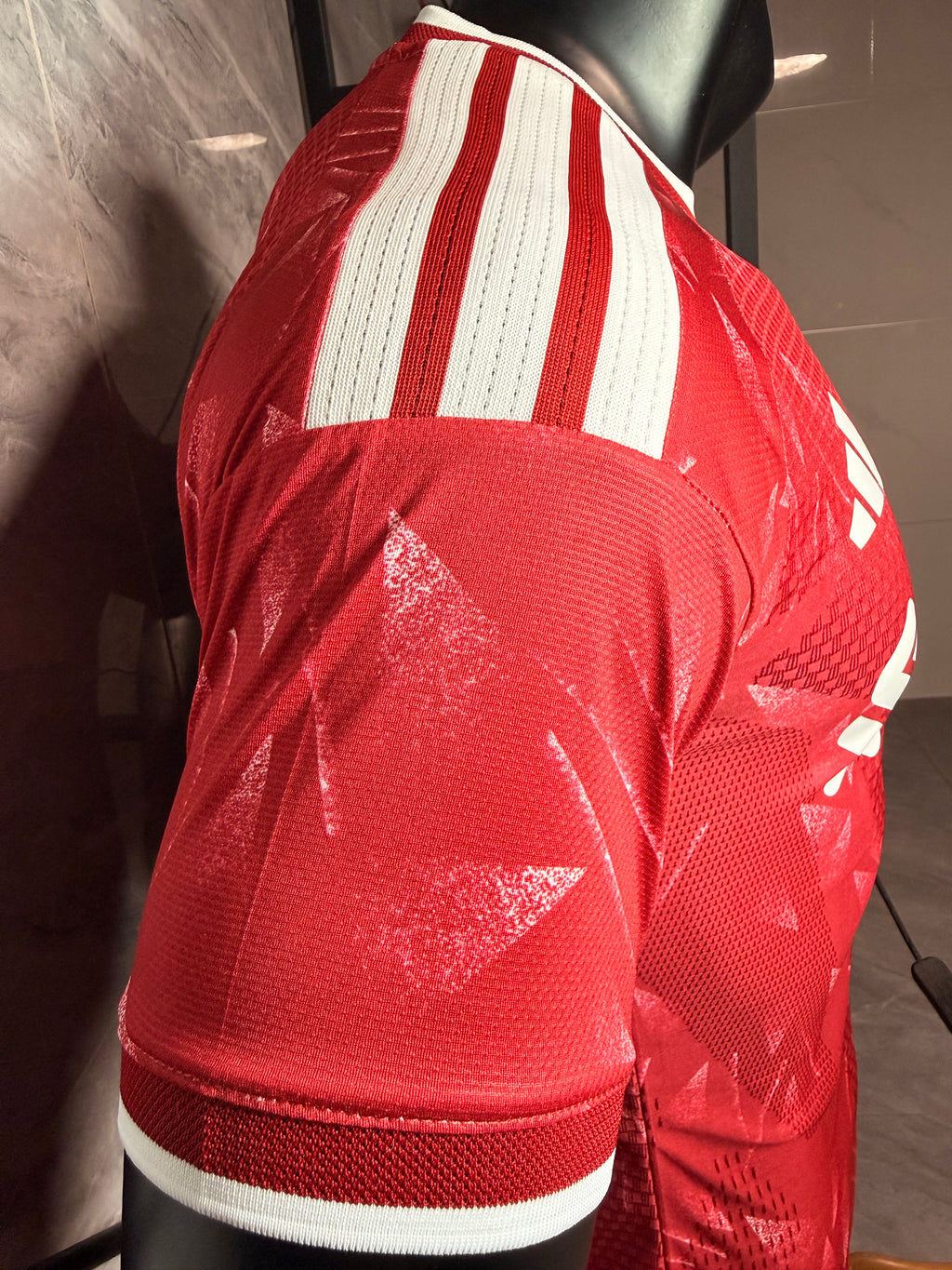 Liverpool 2026/27 Red Home Shirt — Player Version — photo 7