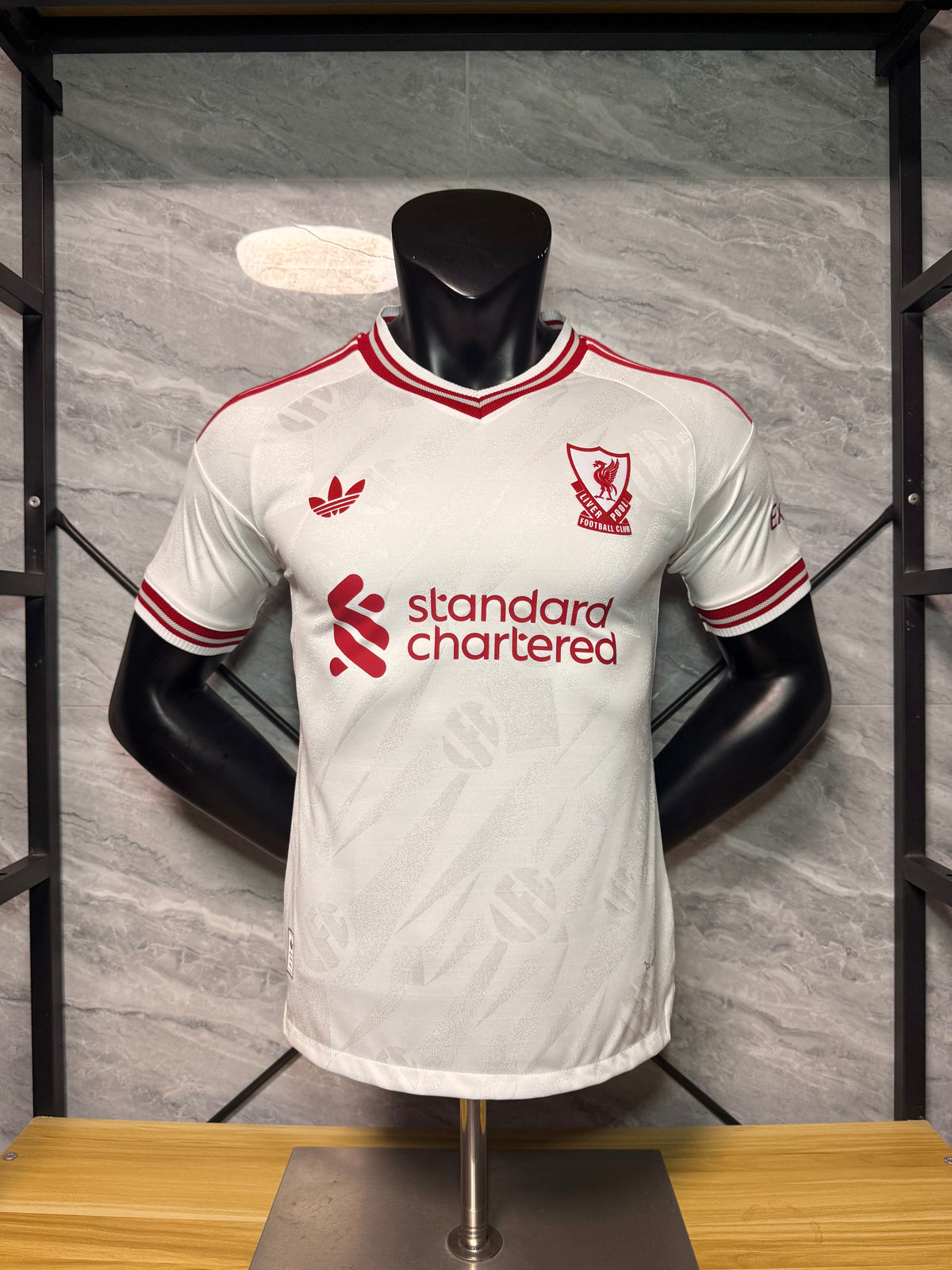 Liverpool 2026/27 White Away Shirt — Player Version — photo 1