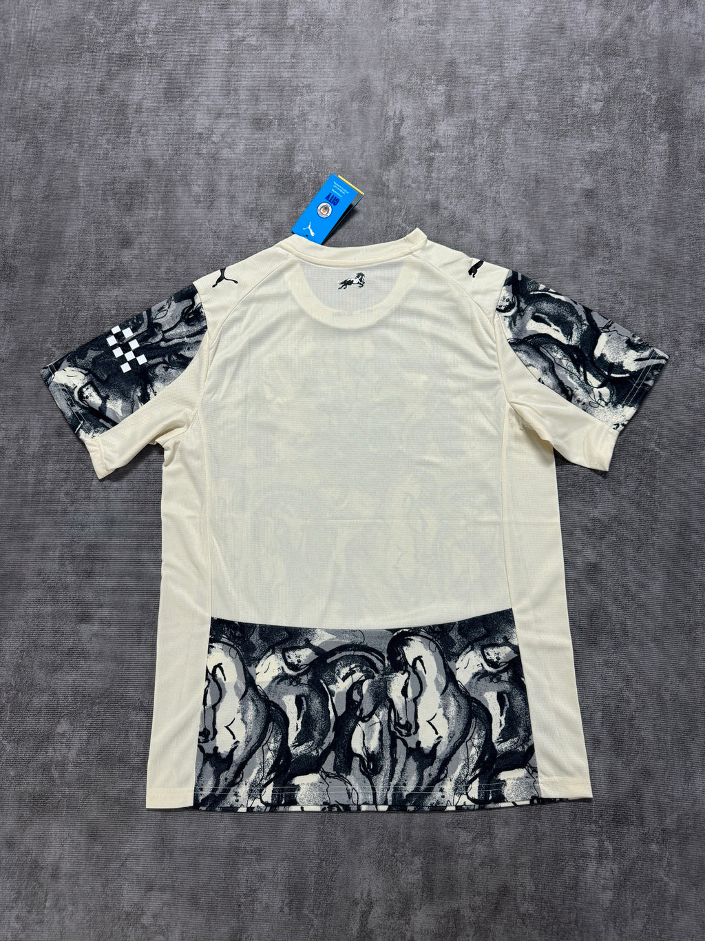Manchester City 2026/27 Year of the Horse Special-Edition Shirt — Fan Version — photo 3