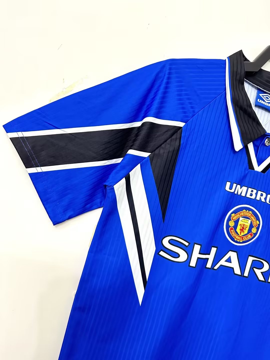 Manchester United 1996/98 Third Shirt — Retro Version — photo 7