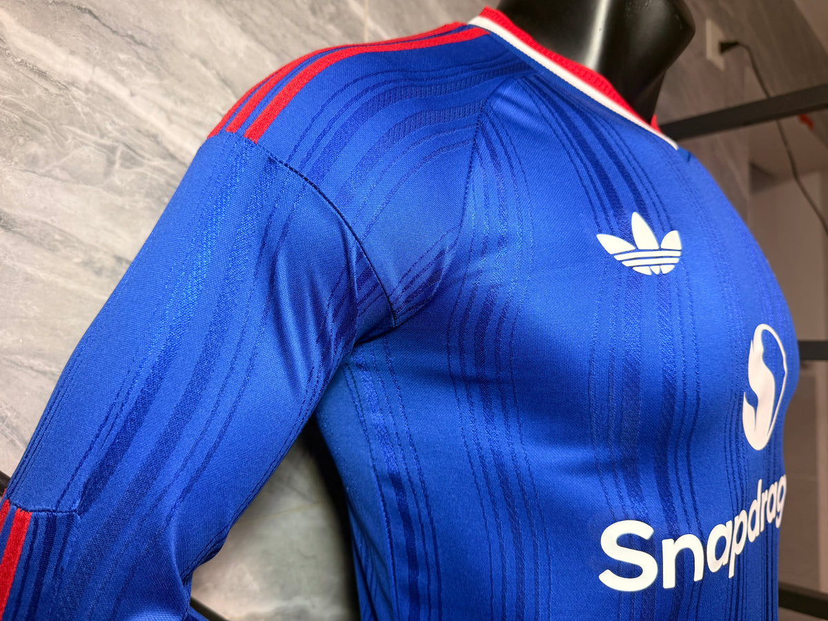 Manchester United 2026/27 Blue Away Long-Sleeve Shirt — Player Version — photo 6