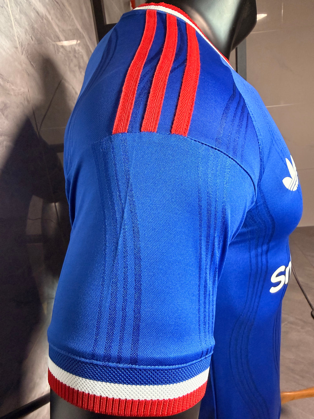 Manchester United 2026/27 Blue Third Shirt — Player Version — photo 7