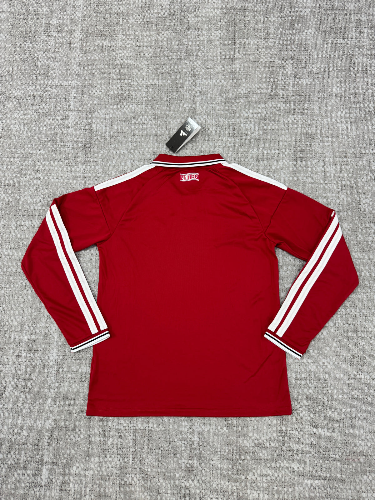 Manchester United 2026/27 Red Home Long-Sleeve Shirt — Fan Version — photo 3