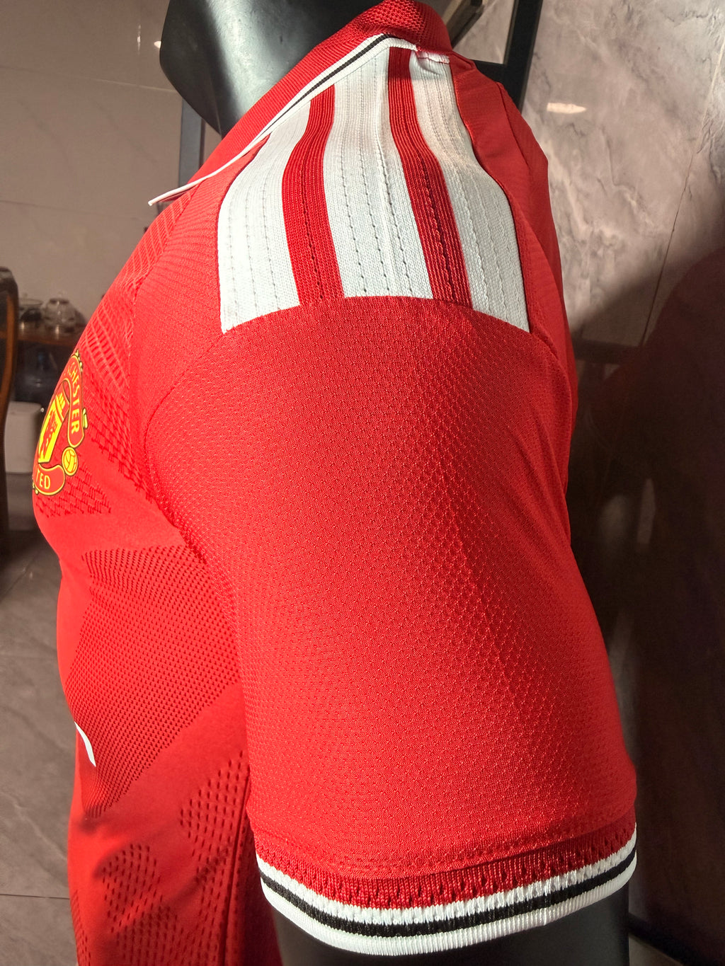 Manchester United 2026/27 Red Home Shirt — Player Version — photo 8