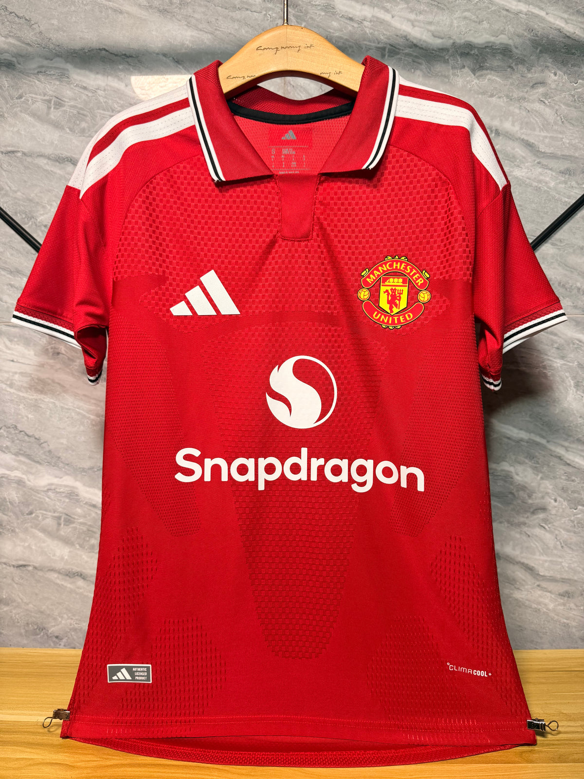 Manchester United 2026/27 Red Home Shirt — Player Version — photo 10