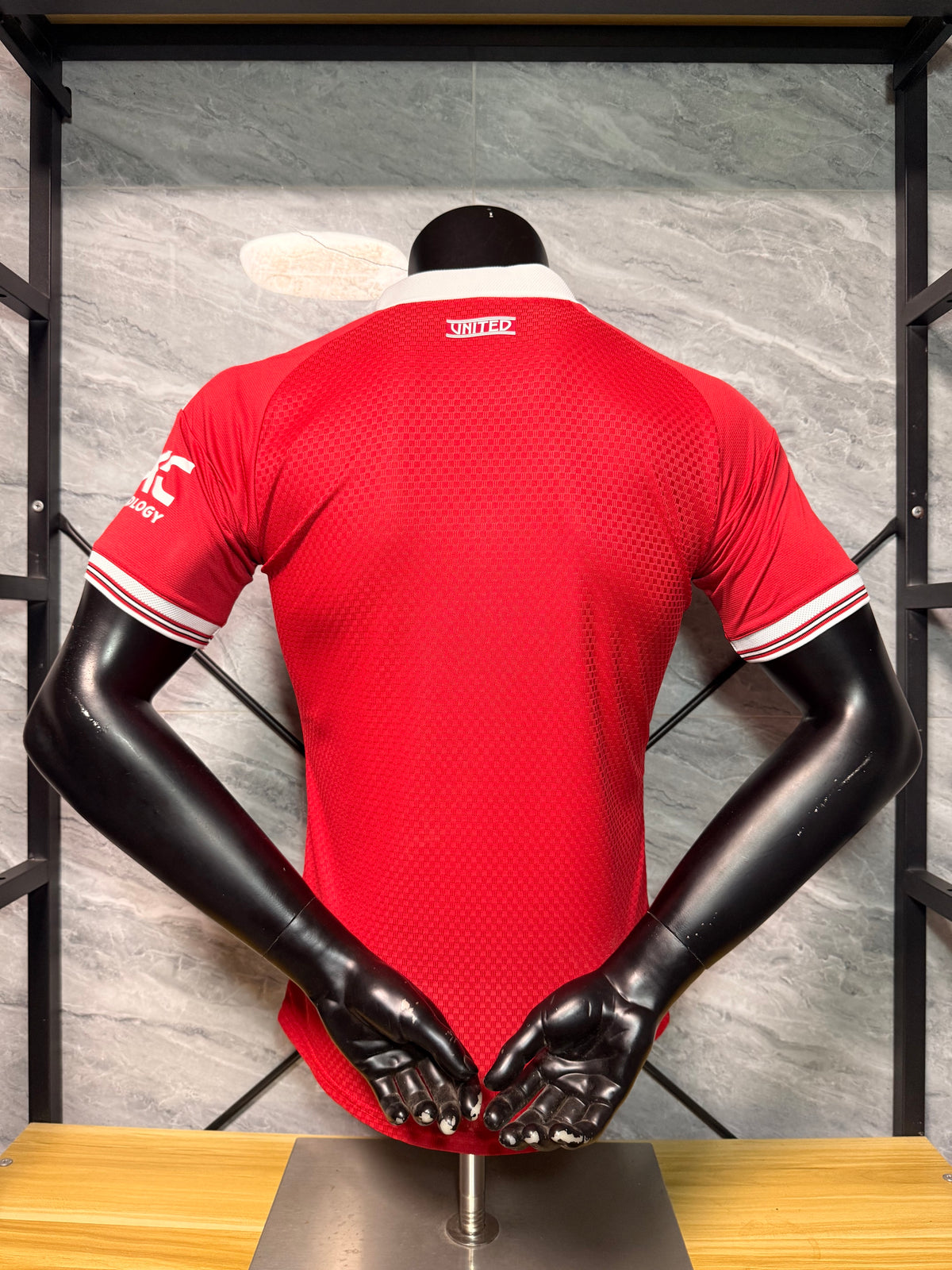 Manchester United 2026/27 Red White-Collar Special-Edition Shirt — Player Version — photo 9