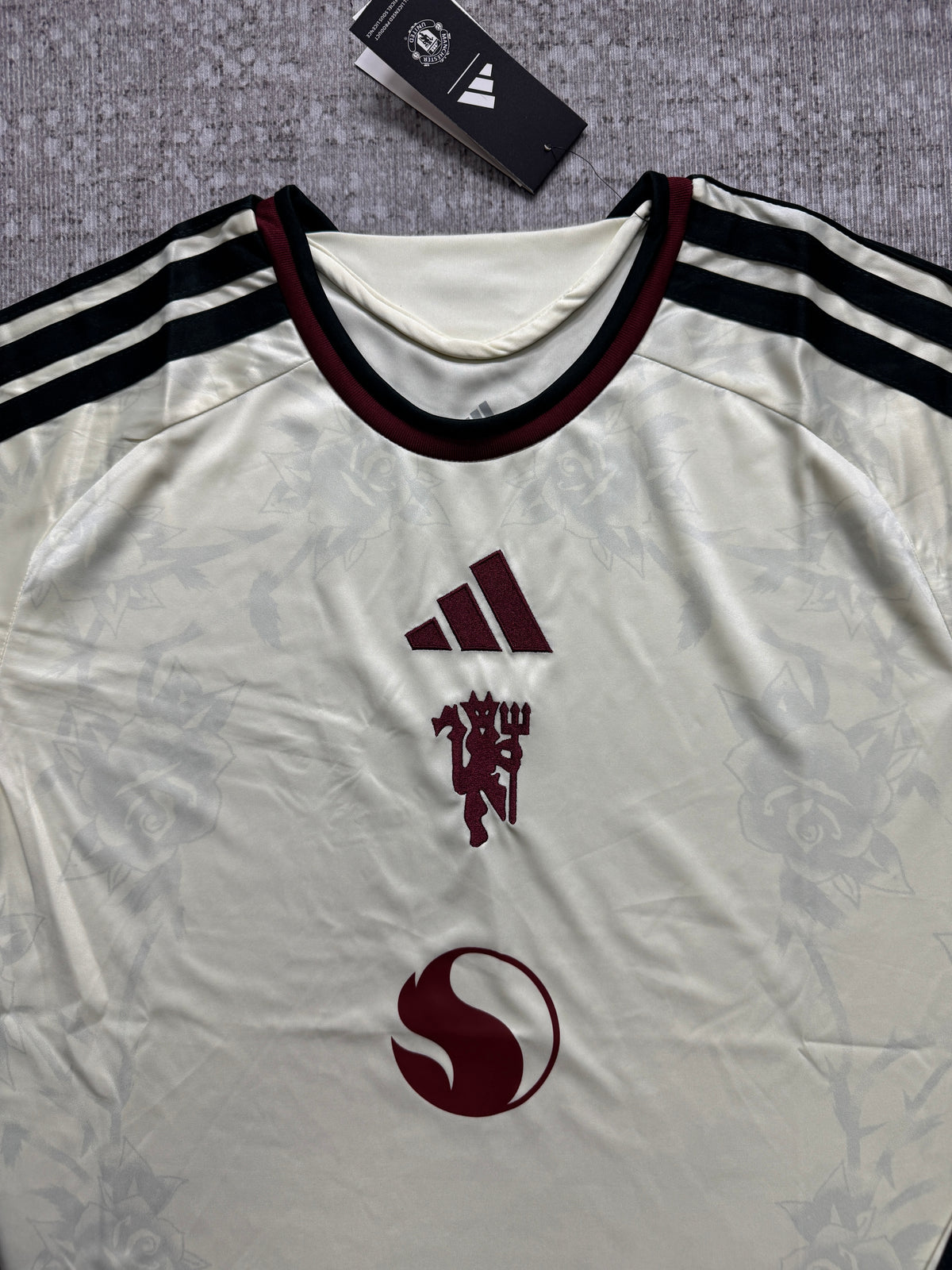 Manchester United 2026/27 Third Long-Sleeve Shirt — Fan Version — photo 1
