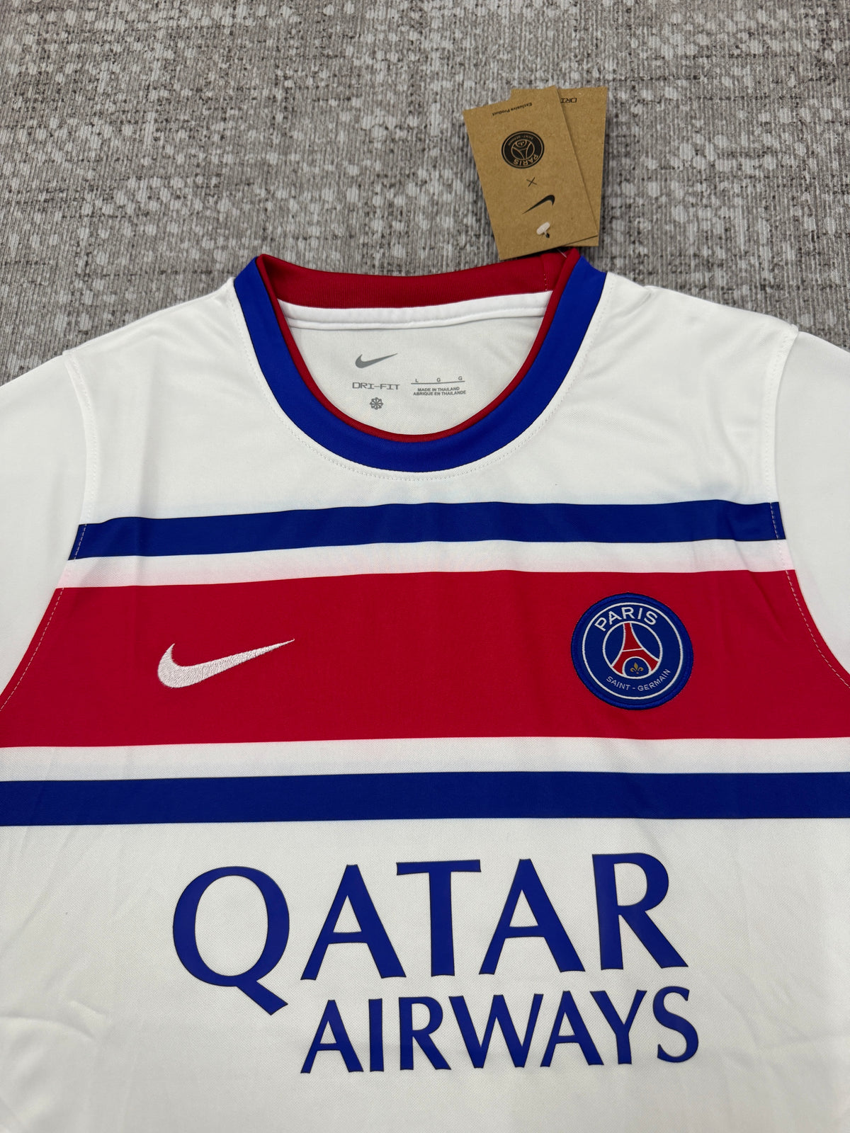 Paris Saint-Germain 2026/27 White Training Shirt — photo 1