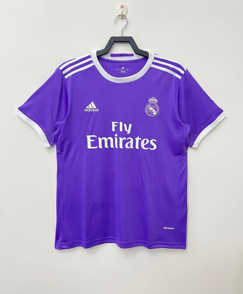 Real Madrid 2016/17 Away Shirt — Retro Version — photo 1