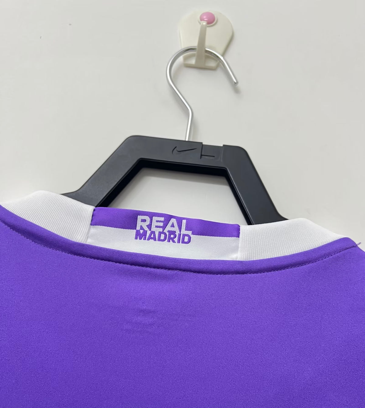 Real Madrid 2016/17 Away Shirt — Retro Version — photo 3