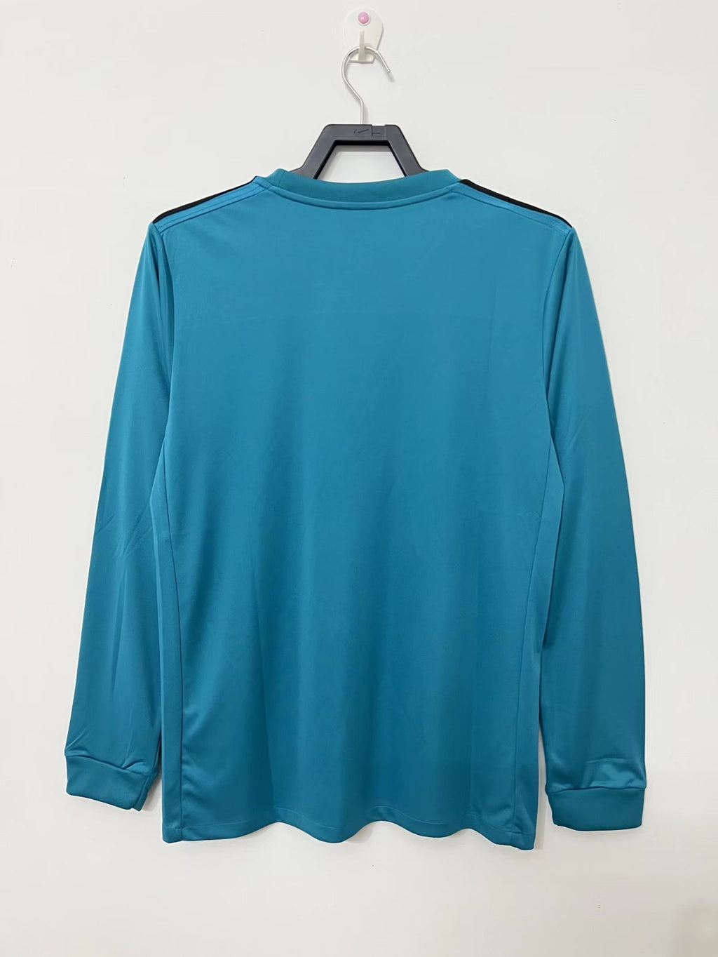 Real Madrid 2017/18 Third Long-Sleeve Shirt — Retro Version — photo 1