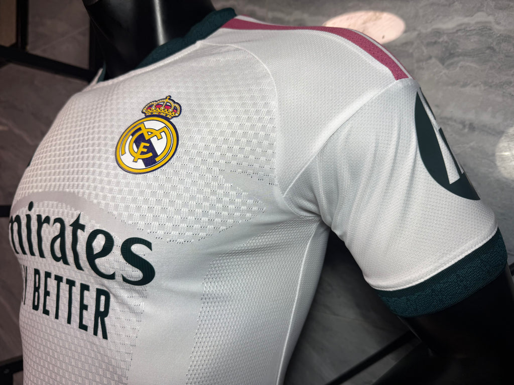 Real Madrid 2026/27 Home Shirt — Player Version — photo 9