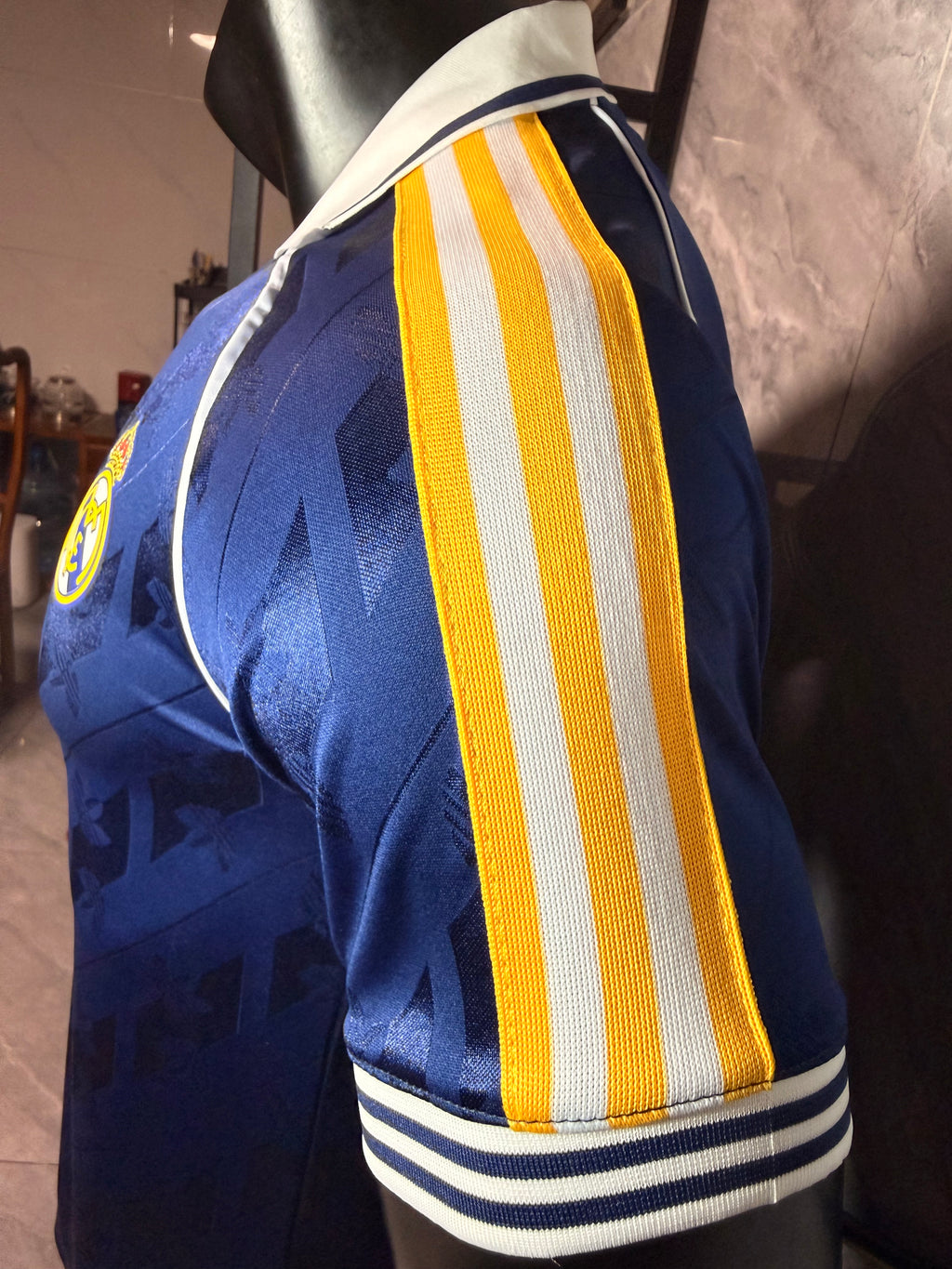 Real Madrid 2026/27 Royal Blue Retro Shirt — Player Version — photo 11