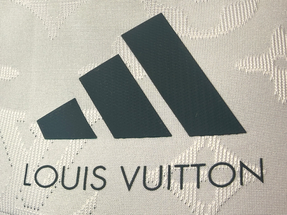 Real Madrid 2026/27 White Monogram Special Edition Shirt — Player Version — photo 6