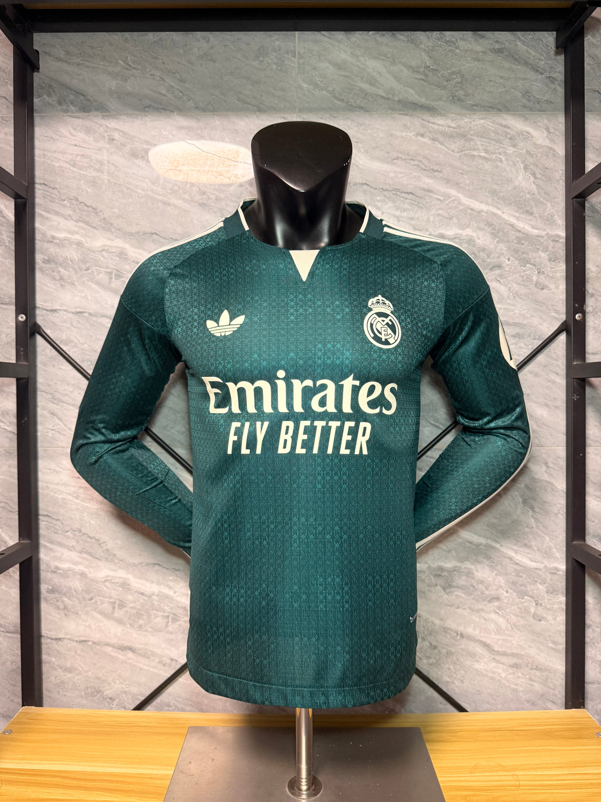 Real Madrid 2026/27 Away Long-Sleeve Shirt — Player Version — photo 1