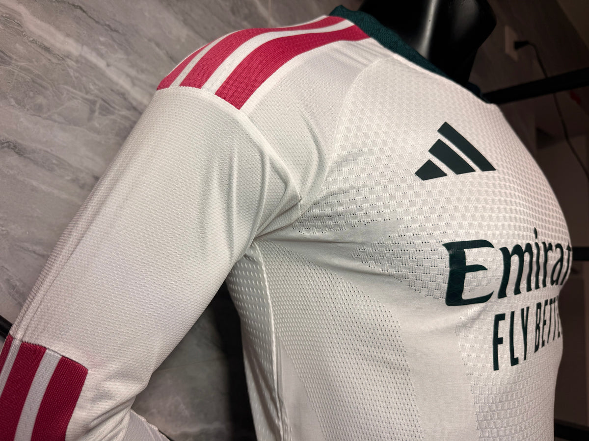 Real Madrid 2026/27 Home Long-Sleeve Shirt — Player Version — photo 5