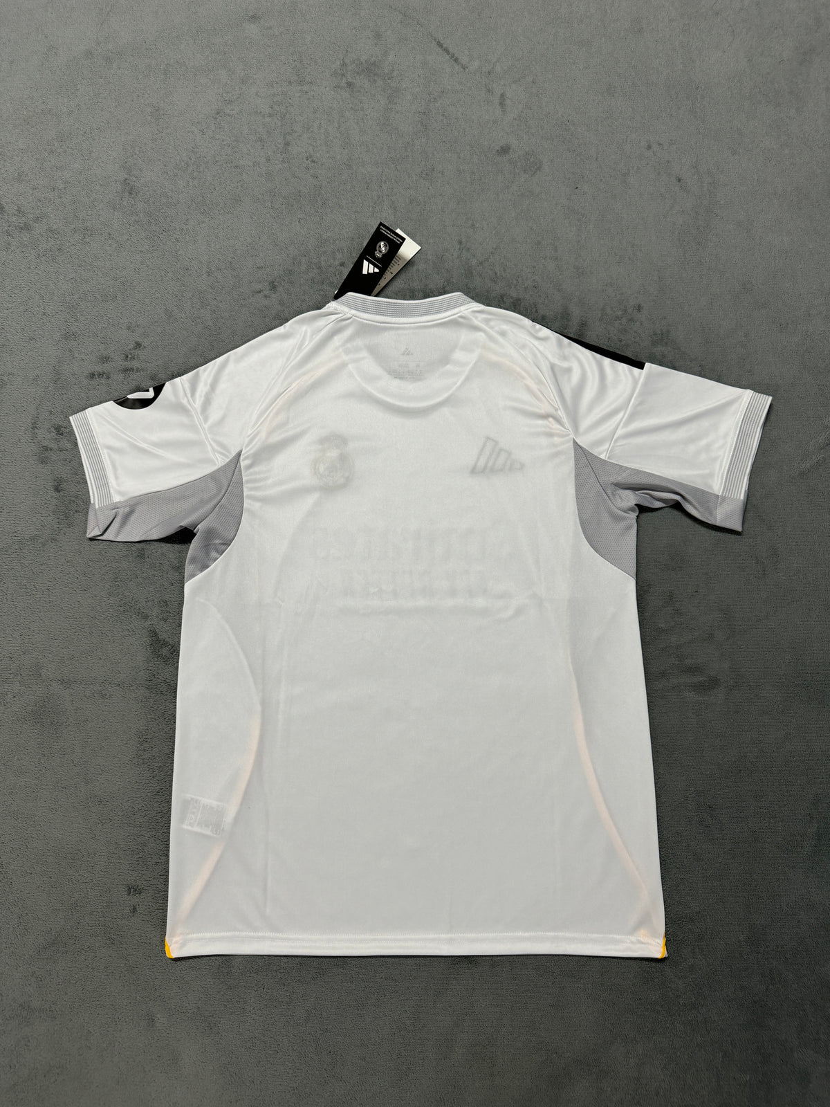 Real Madrid Home Shirt — White and Yellow Fan Version — photo 2