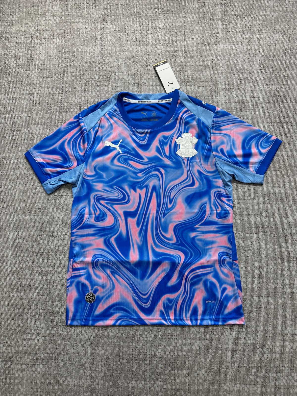 Southampton 2026/27 Away Shirt — Fan Version — photo 2