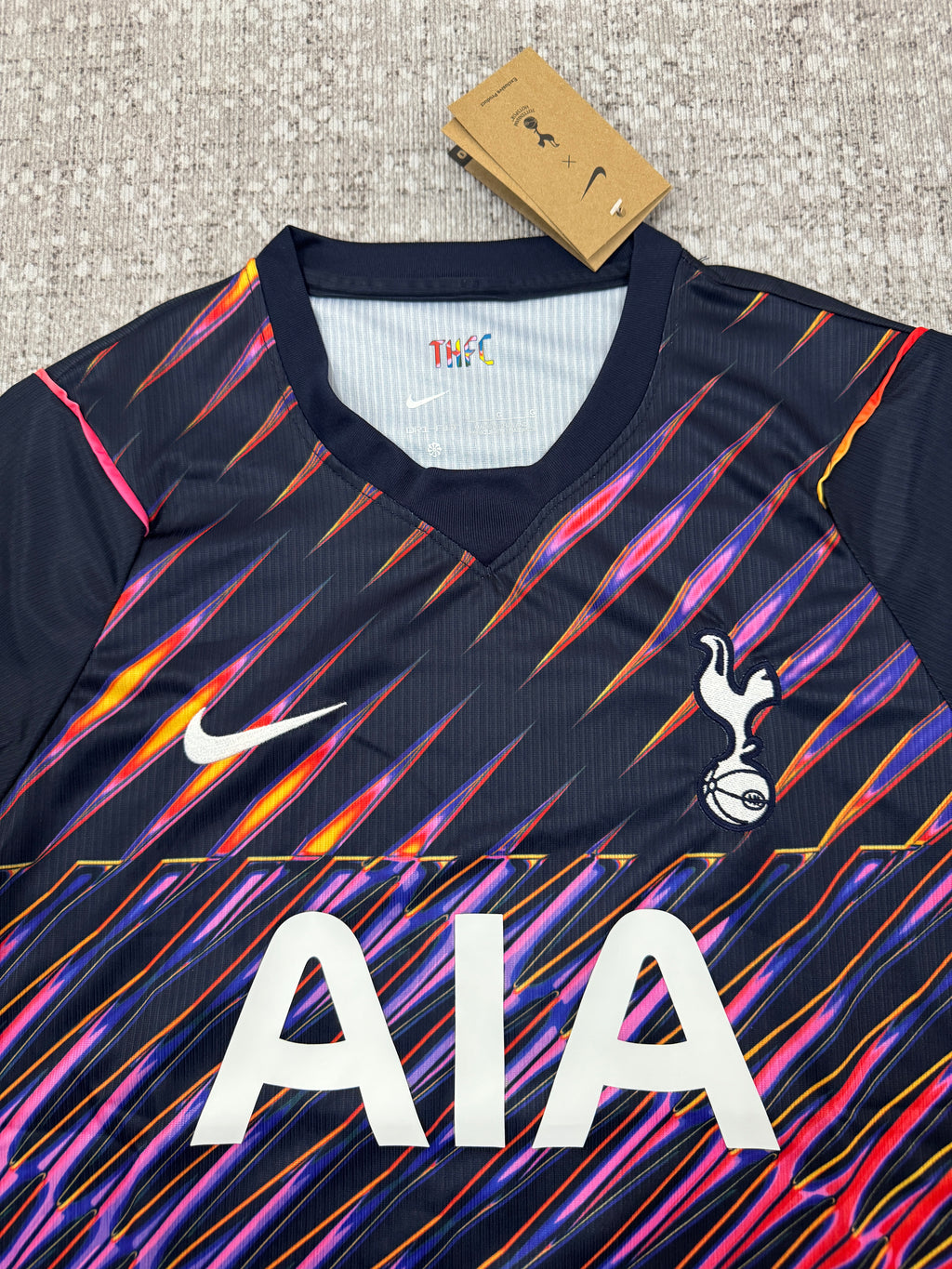 Tottenham Hotspur 2026/27 Away Shirt — Fan Version — photo 3